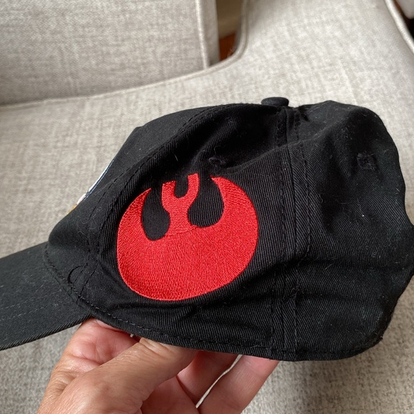 Star Wars Angry Birds black adult ball cap. - Picture 4 of 8
